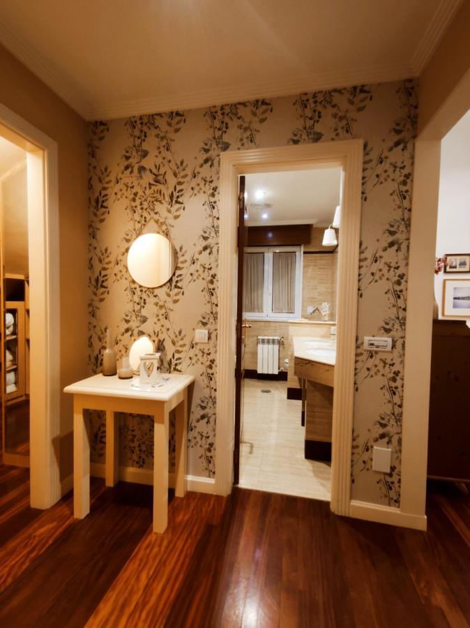 Hhc - Holidays House Compostela ซานติอาโก เด กอมโปสเตลา ภายนอก รูปภาพ