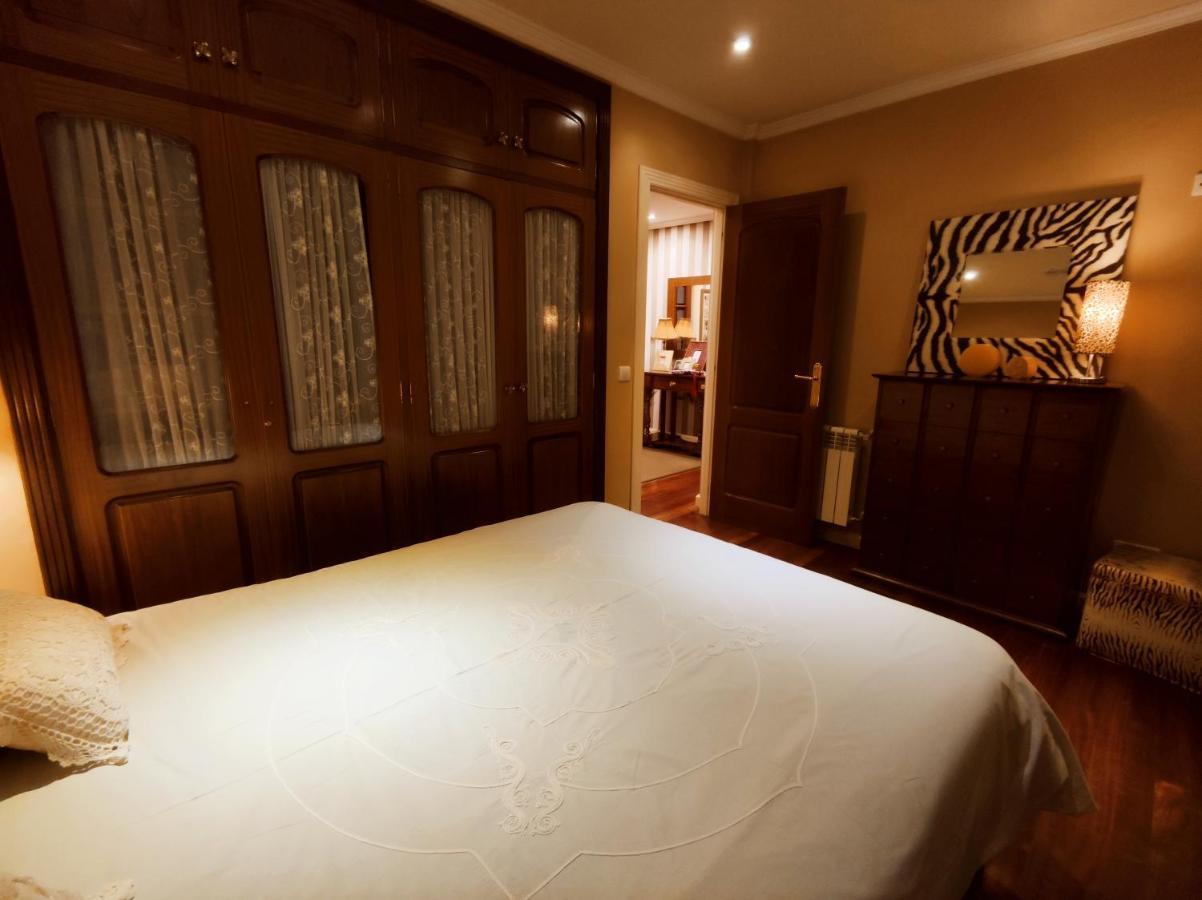 Hhc - Holidays House Compostela ซานติอาโก เด กอมโปสเตลา ภายนอก รูปภาพ