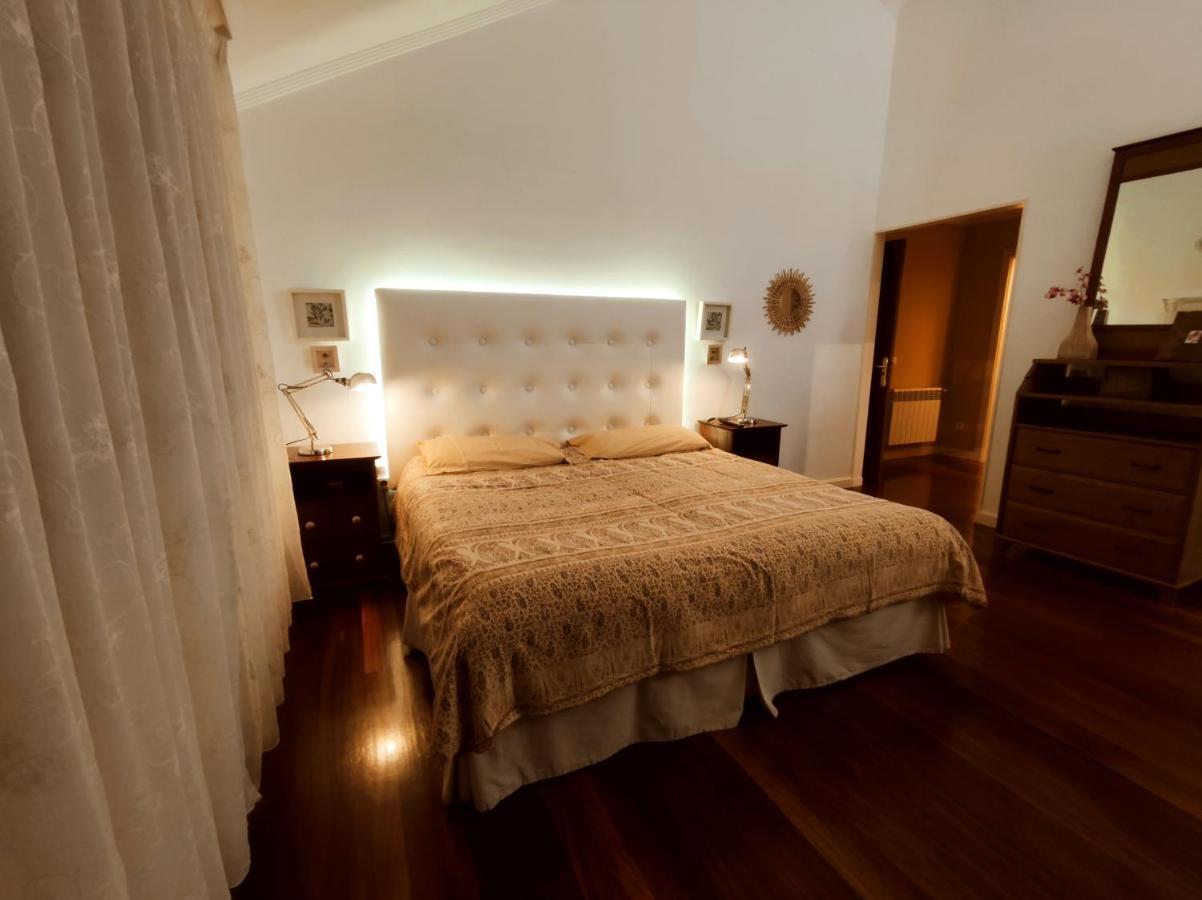 Hhc - Holidays House Compostela ซานติอาโก เด กอมโปสเตลา ภายนอก รูปภาพ